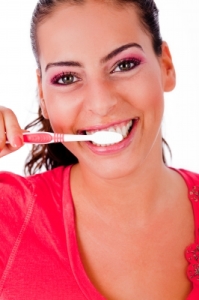 How often should you replace your toothbrush? Here's what the dentist recommends!