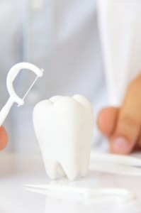 Wondering why you should floss everyday? Royal Oak dentist, Dr. Larry Duffield has plenty of dental advice!