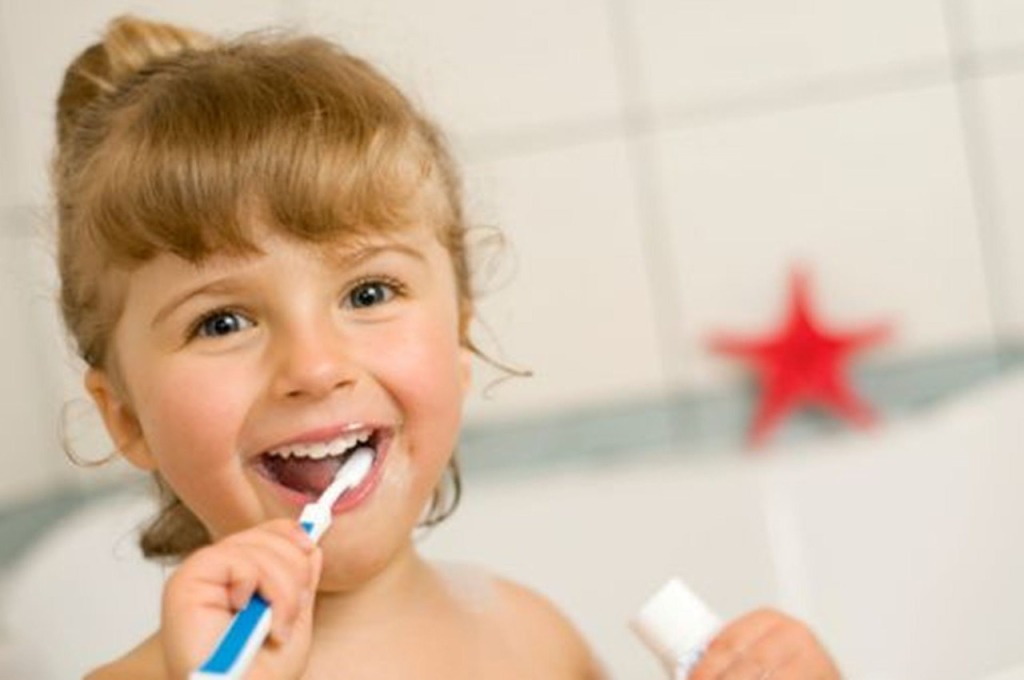 how to get your kids to brush thier teeth